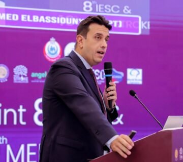 الدكتور أحمد البسيوني